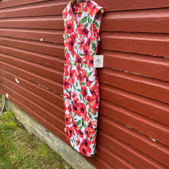 NWT Calvin Klein Floral Scuba Knit Sleeveless V-Neck Sheath Dress Women's Size 6 - Picture 7 of 13